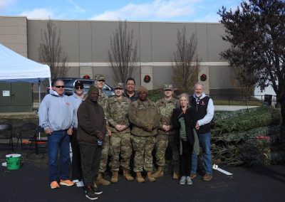group photo of volunteers
